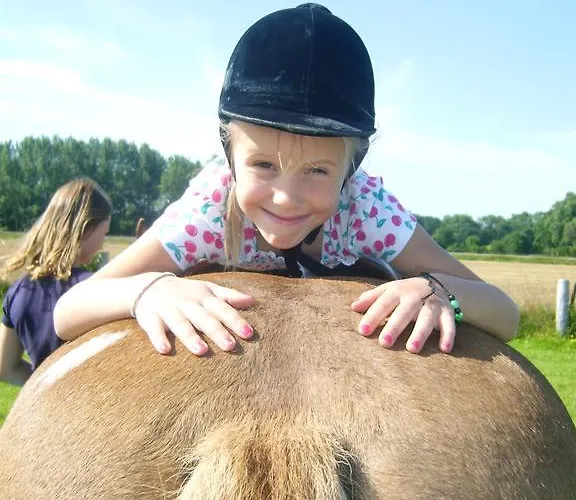 Kinderbauernhof Marienhof ファームステイ